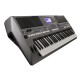 YAMAHA PSR S670 WORKSTATION